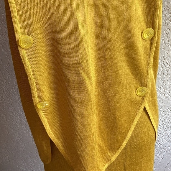 NINA RICCI PARIS VTG mustard color siut. Med?? As is - Picture 5 of 14